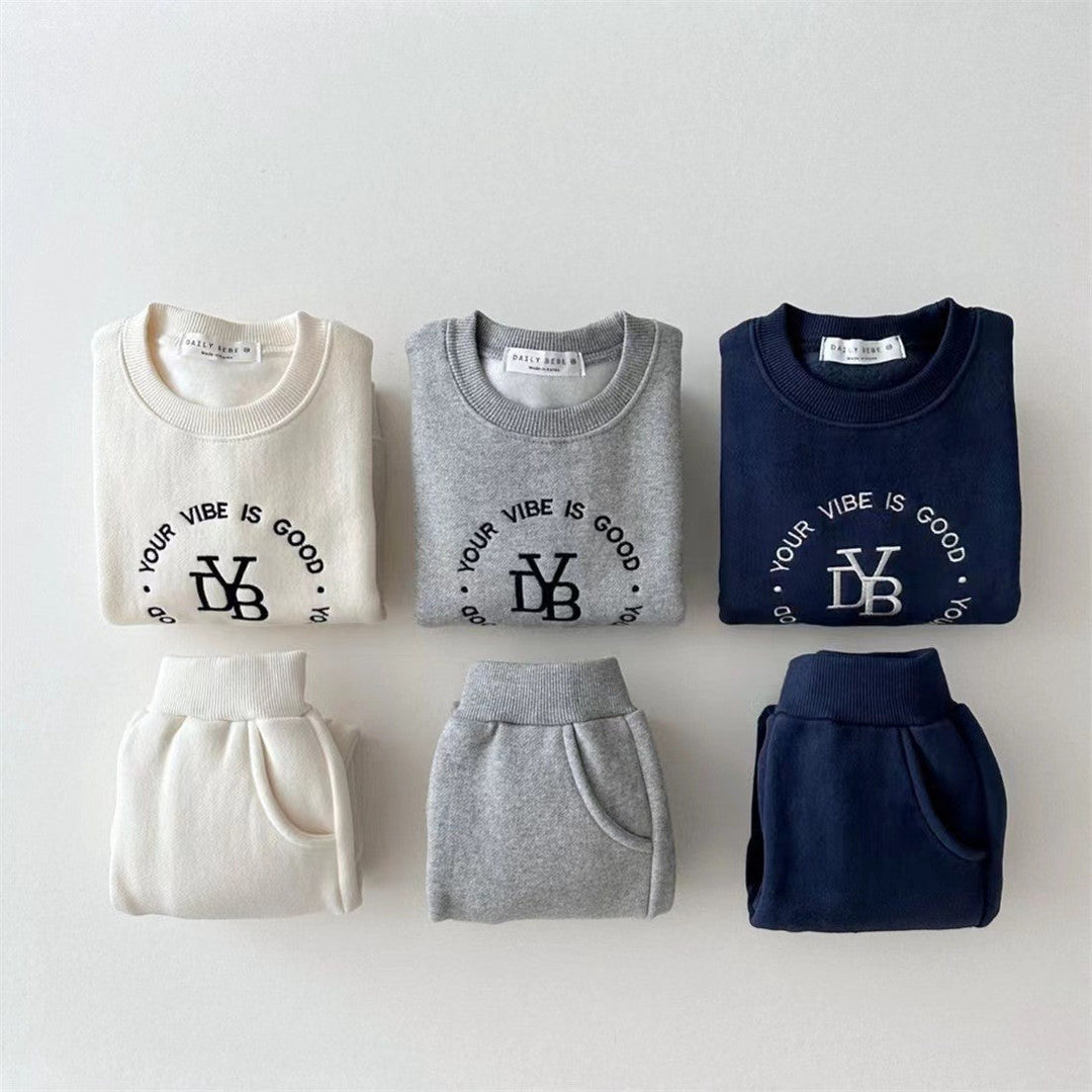 Winter and Autumn Kids Unisex Casual Letters Pattern Long Sleeves Top